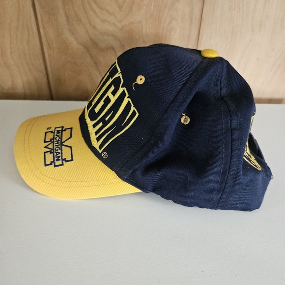 Michigan Wolverines Vintage Cap Boy Block Letter Snapback Hat In Blue OSFA - Picture 2 of 7